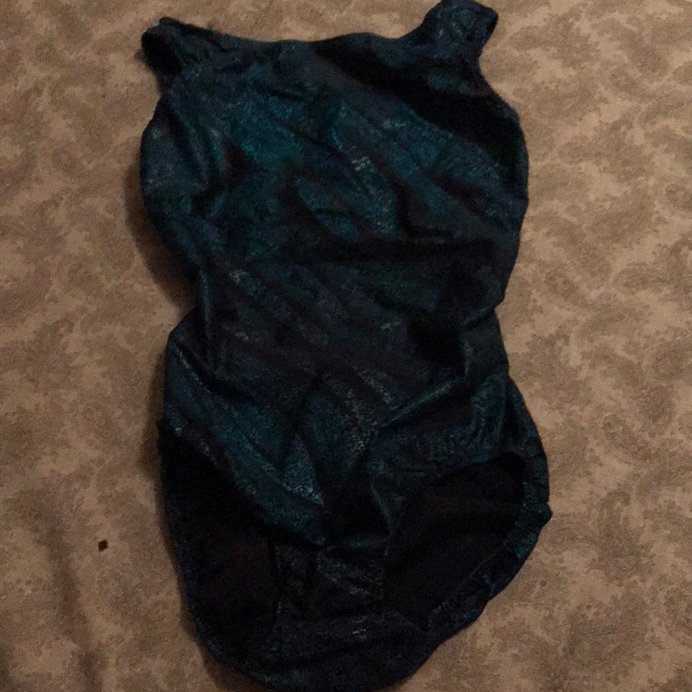 Gymnastics leotard